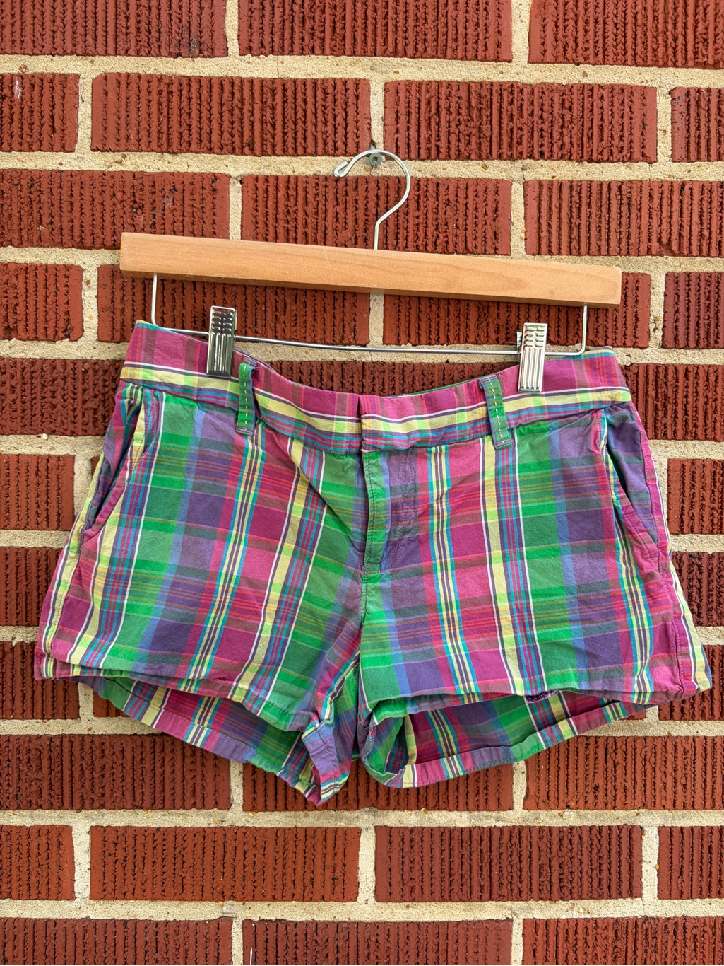Vintage Old Navy Plaid Cotton Women’s Shorts In Green & Pink